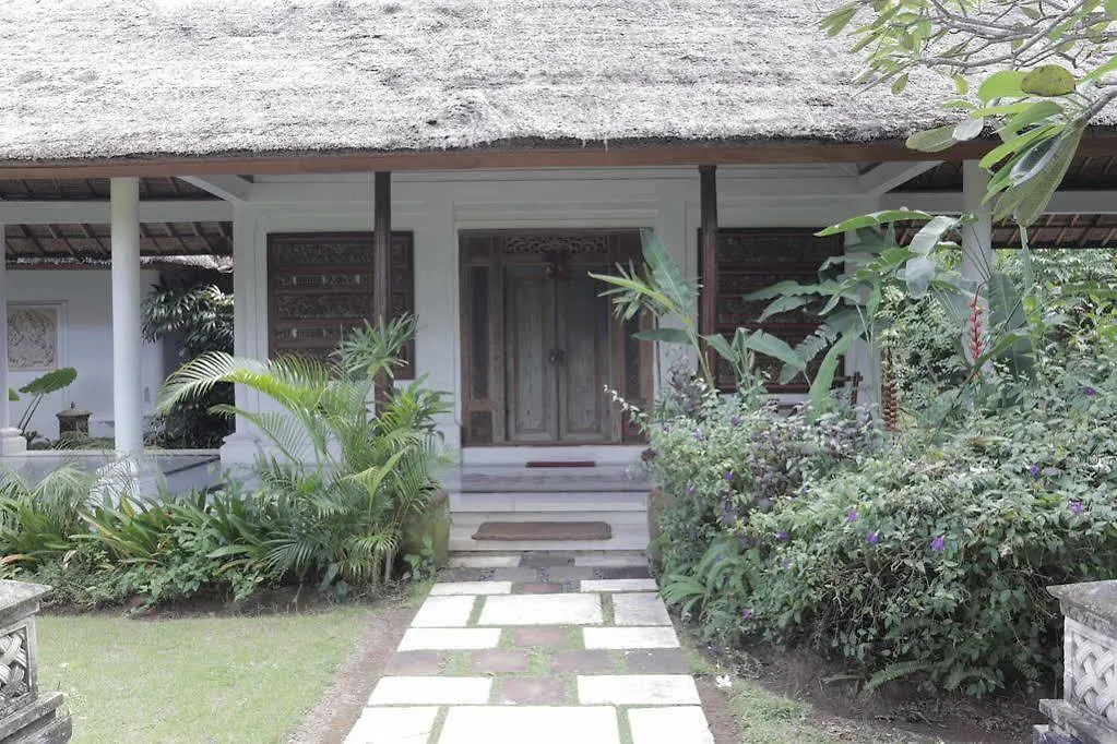 Reddoorz @ Bidadari Seminyak 호텔 세미냑